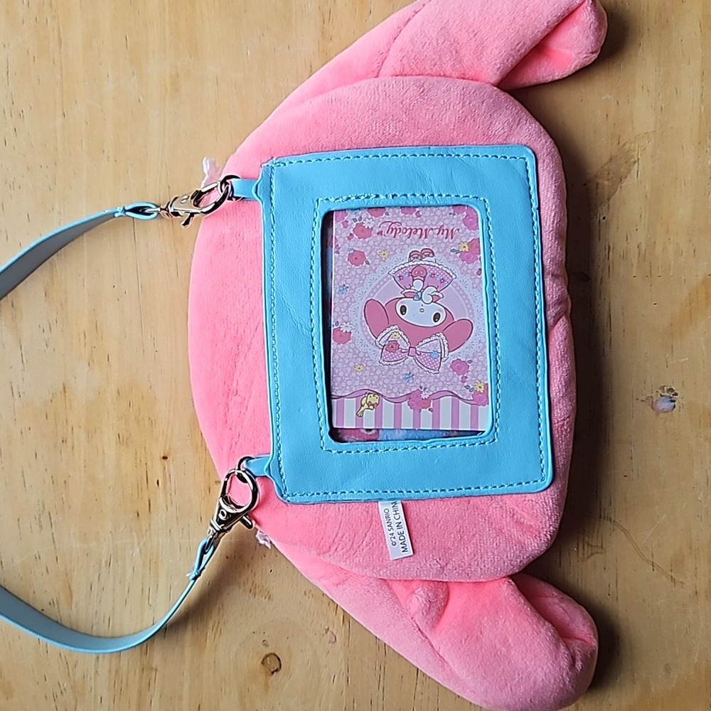 MY MELODY PLUSH WRISTLET - Picture 5 of 9